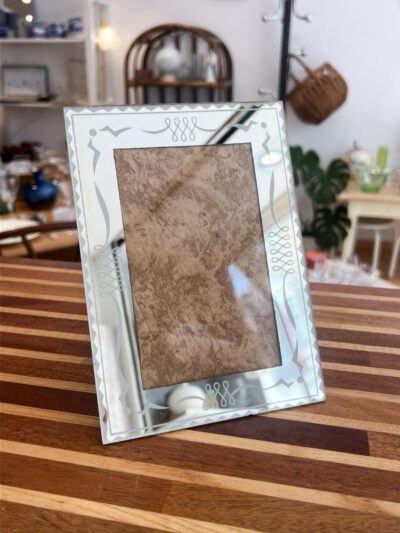 Grand cadre miroir biseauté ancien