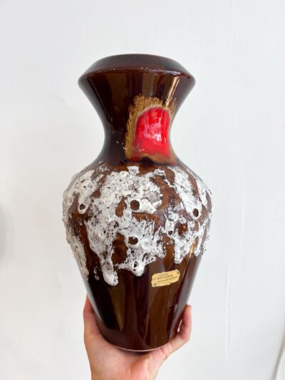 Vase céramique fait main style « volcanique »