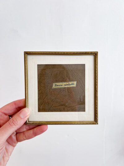 Cadre ancien bronze véritable