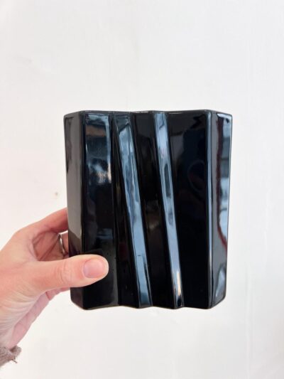 Vase vintage noir
